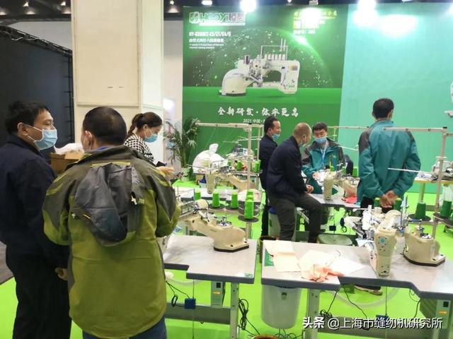 服装行业的纺织机械展