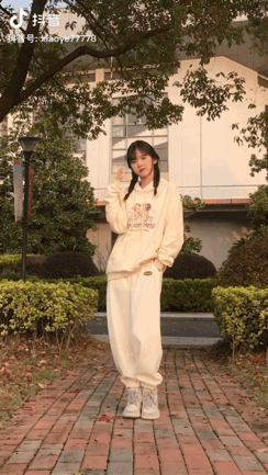 富二代成版人抖音app破解版,成色抖音短视频ios安装-第2张图片-翡翠网