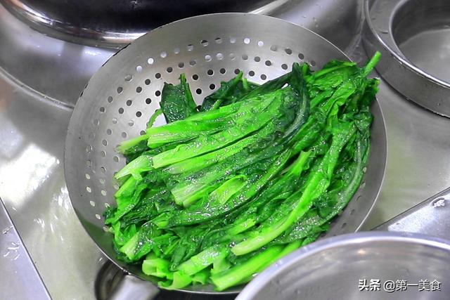 清明时节，牢记少吃3“发物”，多吃5“凉菜”！保养身体少生病