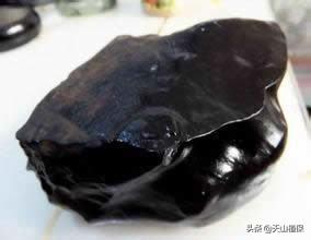 吐鲁番河卵石制砂机