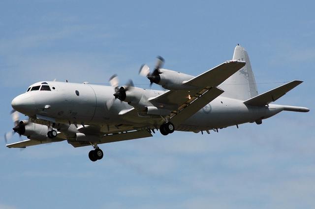 吹胡子瞪眼，澳大利亞積極反華，勾連新加坡，再次部署反潛巡邏機