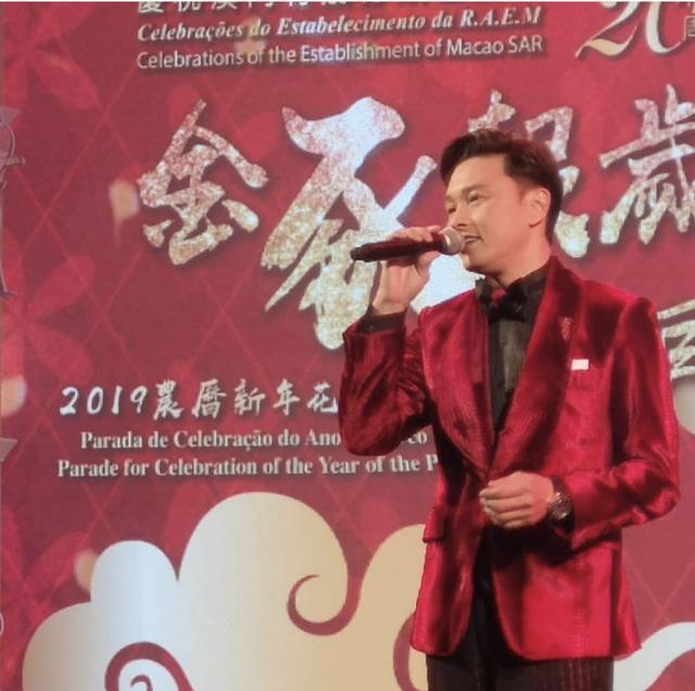 TVB最佳男配终于翻身当男一号 电视城偶遇郑伊键感谢20年前提携