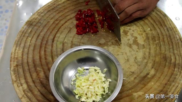 怎样做鱼香茄子 怎样做鱼香茄子（怎样做鱼香肉丝视频） 美食