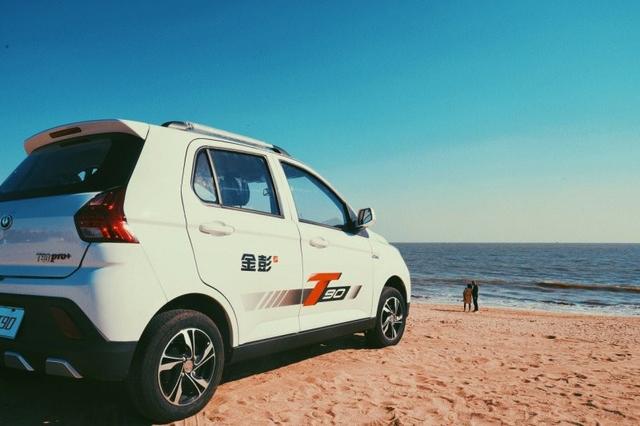 双十一购车不迷茫，金彭新能源电动四轮车艾咪AMY对比T90