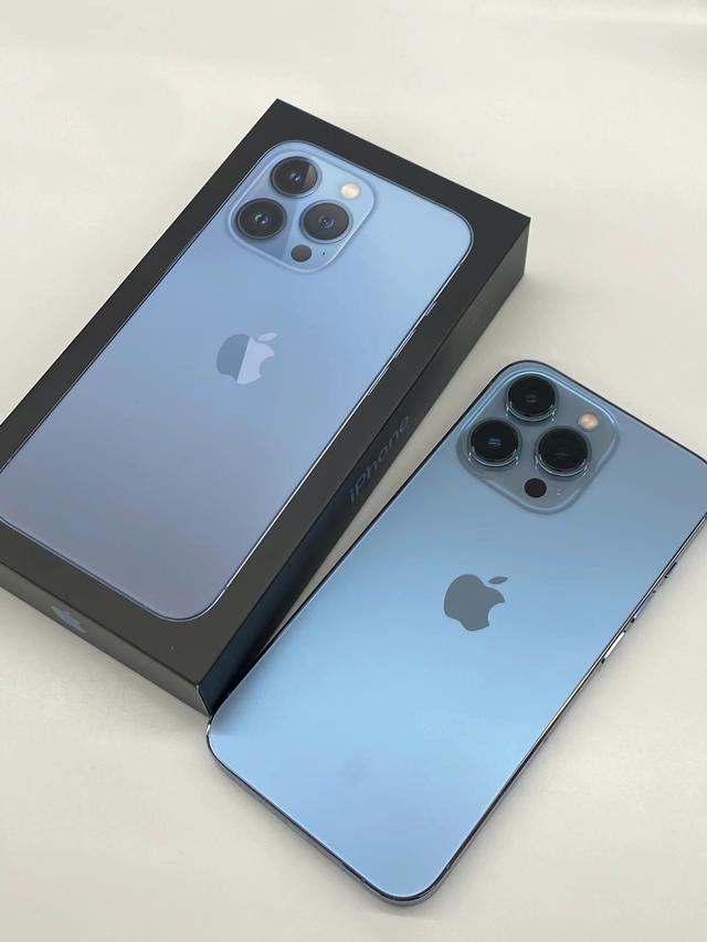 2021年年底买手机，为什么懂行人推荐这几款？优点藏不住