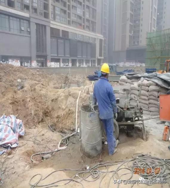 自动卸土页式过滤机