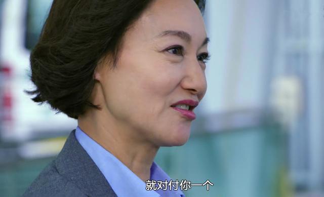 两个儿子都被自己害死！就为做香港警务处长值得吗？