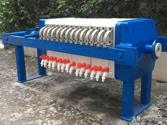 板框式纸板过滤机论文