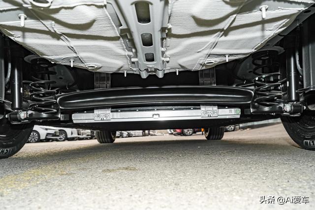 车价低养车便宜，快充合资电动大家轿，续航510公里，广汽丰田iA5