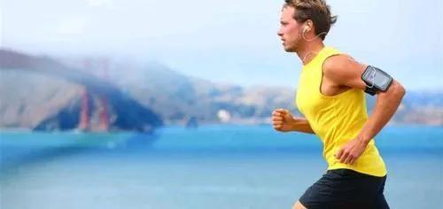 想要健康长寿，主要靠自己！46岁以后，谨记“三戒”，多做四件事