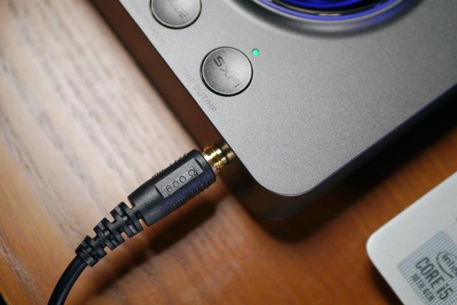 這個環繞音效真牛，創新Sound Blaster X4外置聲卡的音質音效體驗