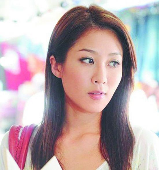 「铁探」：TVB四位小花旦为这位大女主做配，气场都不及她