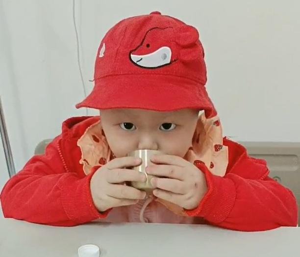 广西真人版“小红帽”，因贫血入院，却被查出血癌