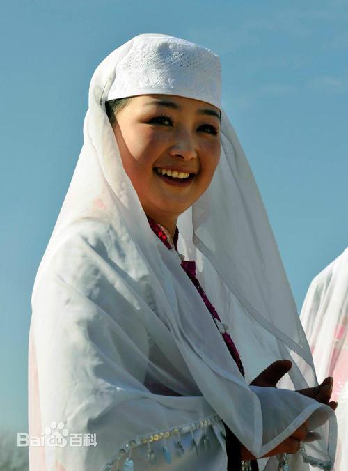 回族服饰特点 回族服饰特点（回族服饰图案及寓意） 生活