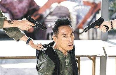 「铁探」：视帝被配角碾压，小花旦无法与老牌影后媲美