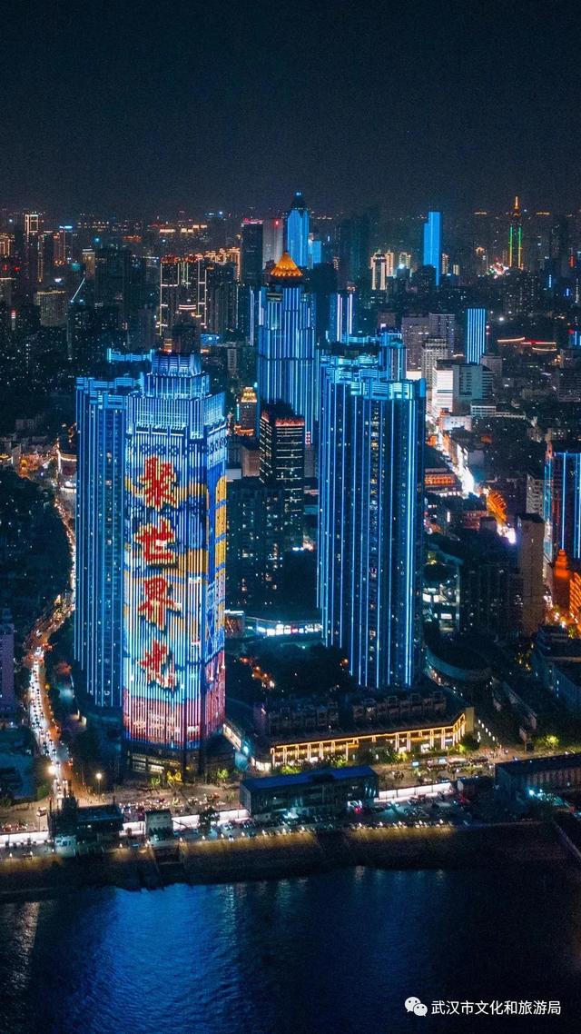 建筑工程广告颜色的搭配展图