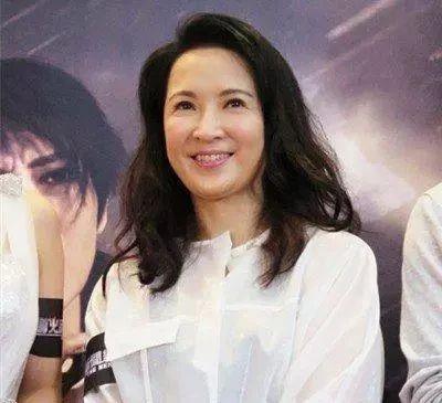 风韵犹存！56岁TVB“御用观音”凭《那年花开月正圆》爆红