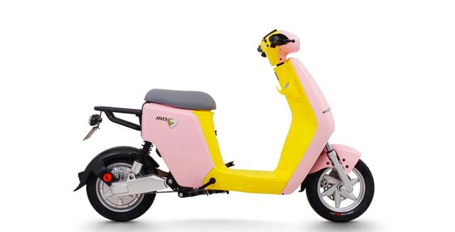 2款爆款电动车来了，外观漂亮更好骑，一次充电续航120公里