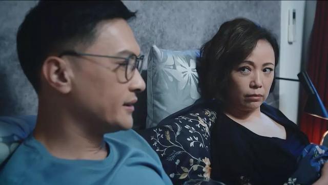 Viu TV发威力撼TVB？这部港剧成不了爆款也值得推荐