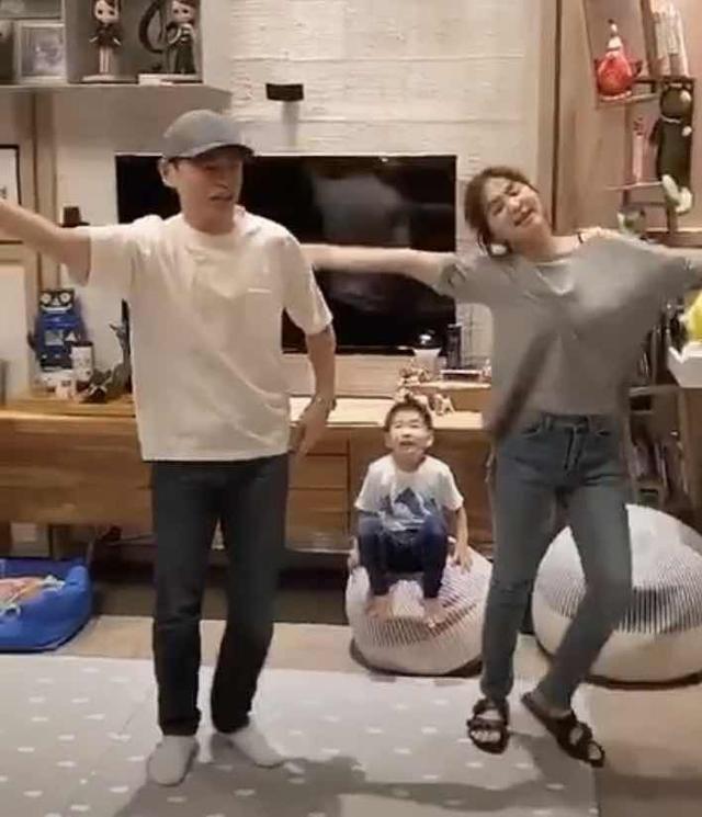 she跳舞（she跳舞视频）