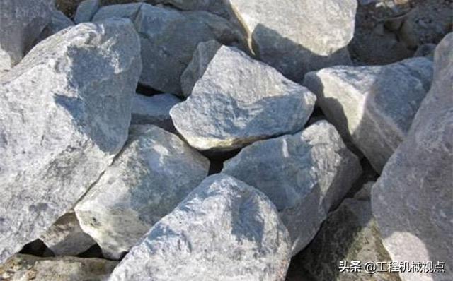 破碎机矿仓的简单介绍