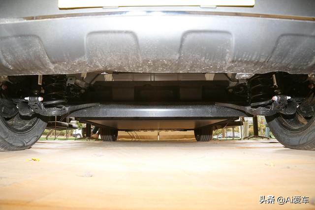 远航加快充，大空间家用低价SUV，好养活好停车，实拍比亚迪元Pro