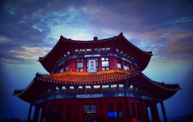 青岛旅游景点有哪些好玩的地方（青岛旅游必去的10个地方）