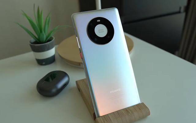 一部手机能流畅用三年是奢望？大错特错，这4款还能坚持更久