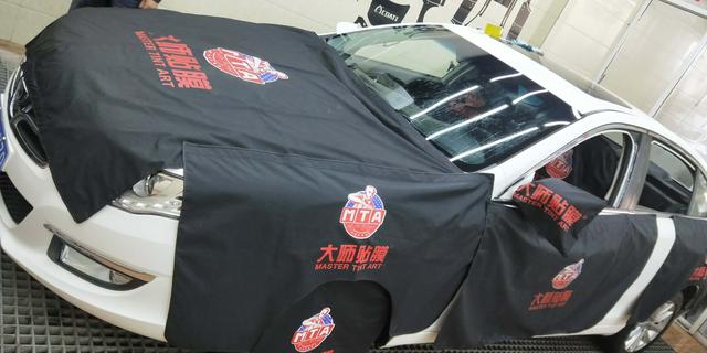 车窗贴膜一个多少钱(单个车窗贴膜多少钱)