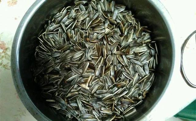 破碎机吸料不全