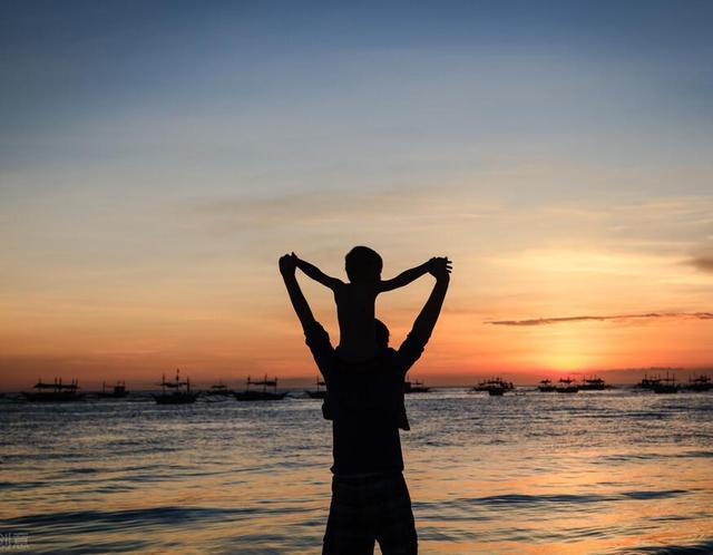 决定孩子未来的不是孩子的天赋，也不是家境，而是父母的教育状态