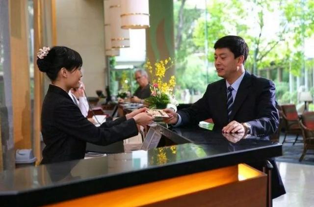 3000块一晚的美女是什么档次（一般哪里美女比较多）