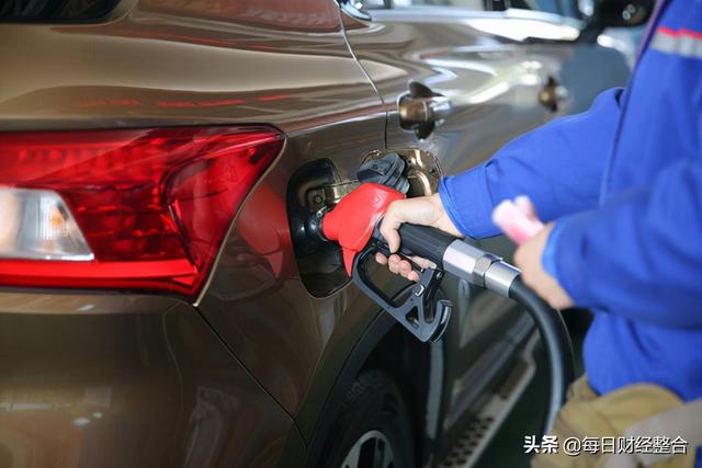 油价调整消息：今日10月22号，全国各地调整后92号、95号汽油售价