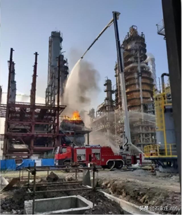 破碎机怎么安装磁铁
