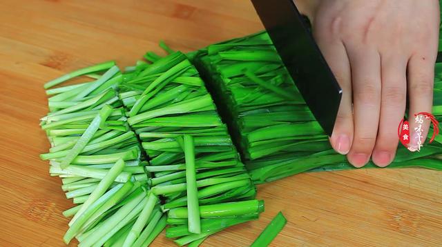 阳春三月，建议多吃这道“天然养肝菜”，别心疼钱，鲜美又营养