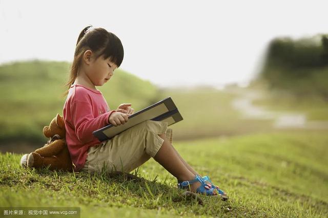 你想要孩子真正的成长，还是让他按照我们的意愿长成