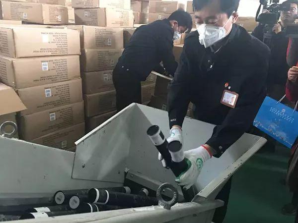 东莞市破碎机传送带_东莞摇摆破碎机
