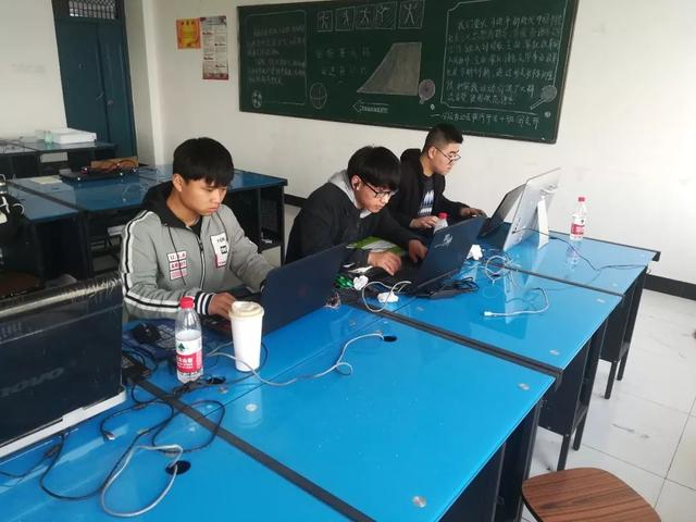 南京展鑫不锈钢装工程