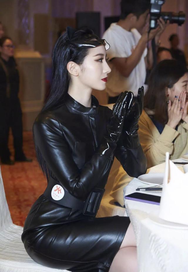 鸡皮疙瘩之隐形魔镜