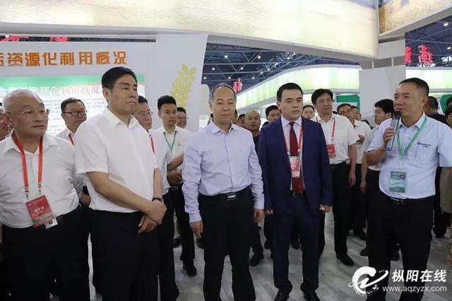 山东宏鑫机械厂破碎机图片和价格