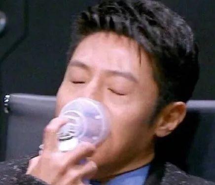 屈臣氏橄榄芽身体乳