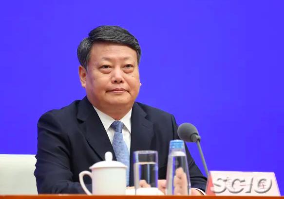 唐一军谁的秘书:辽宁省长唐一军任司法部部长，曾长期在浙江任职