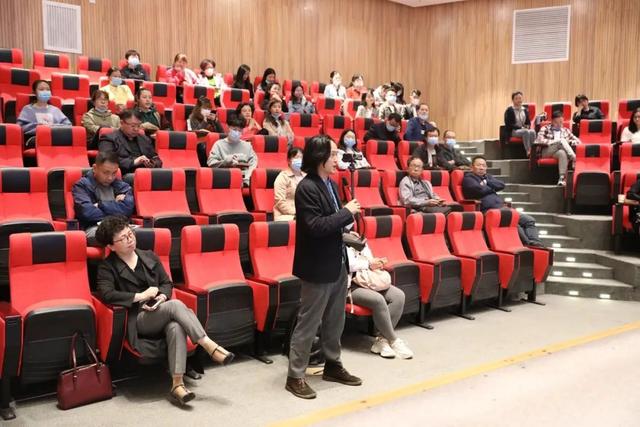 人体工程学与陈列展