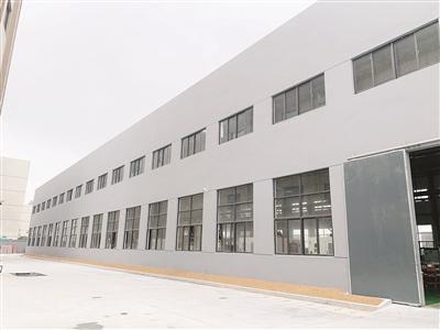 北白象引领数控产业园机械展