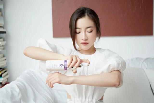 汗蒸完多久可以往身上涂抹身体乳