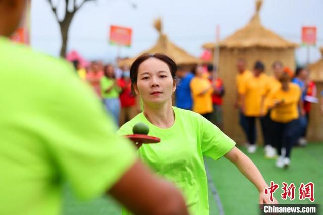 “中国柑橘之乡”湖北宜都农民“赛”柑橘庆丰收5