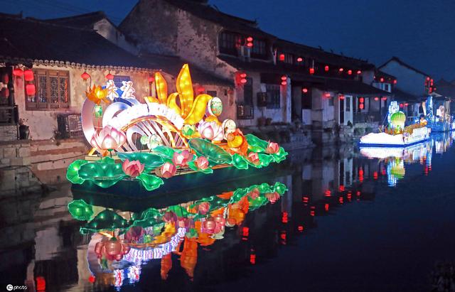 上海元宵节上海枫泾古镇艺术灯会迎元宵非遗上海正月十五去哪赏灯