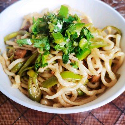 豆角闷面 豆角闷面（豆角焖面的家常做法视频） 美食