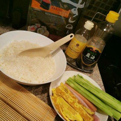 紫菜包饭配什么吃最好？紫菜包饭和什么一起吃，看完这篇文章豁然开朗