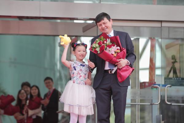 上海科技节叶叔华张文宏张玉花和上海张文宏儿子现状